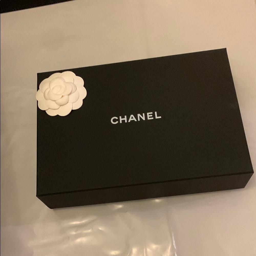 1 Chanel Black Gift Box with White Camellia